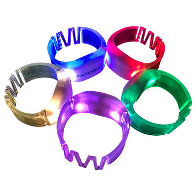 Pulseras LED de control remoto DMX Controlador inalámbrico 1000m Alcance Zonas personalizables amplificador Modos de luz Opciones de marca Características fáciles de usar Materiales Larga duración de la batería Perfecto para eventos amplificador