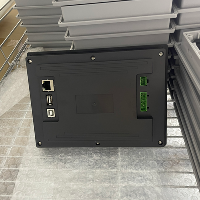 4.3 pulgadas HMI Interfaz de máquina humana con 400cd/m2 Brillo y panel de pantalla táctil de voltaje de entrada DC 24V